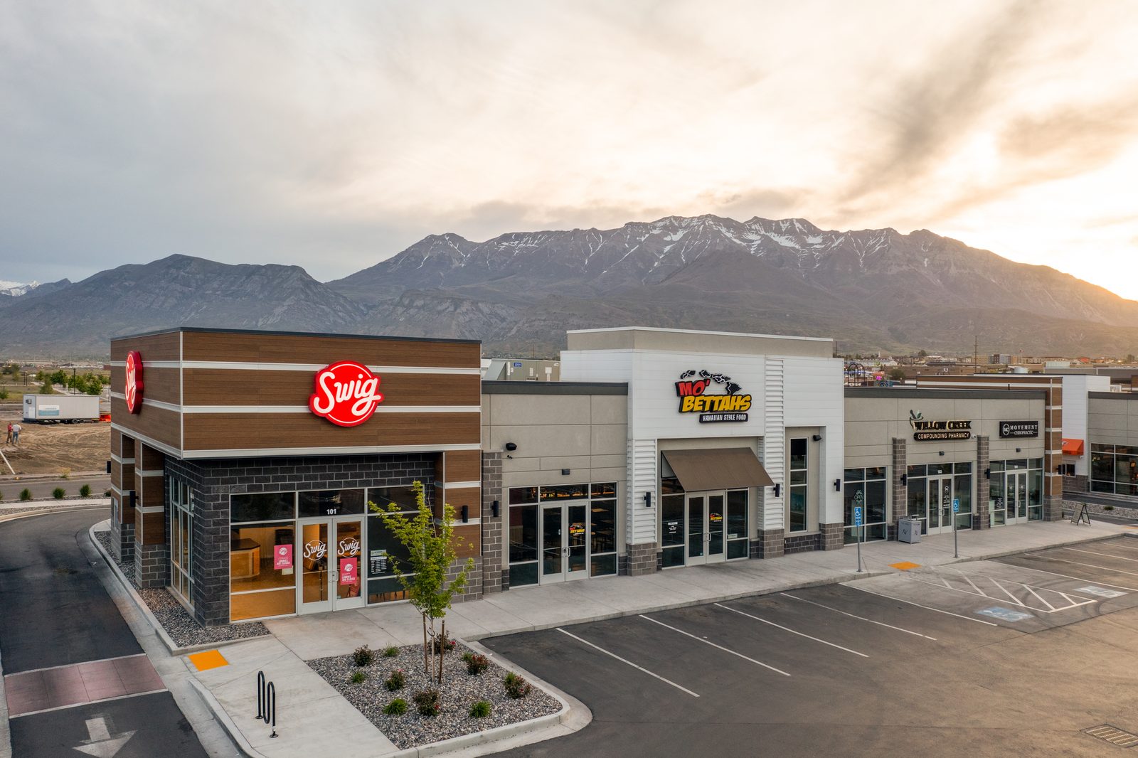 Swig at The Yard, 600 Mill, Vineyard, Utah